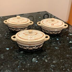 9 Piece Temp-tations ~ by Tara ~ "Old World" Ovenware 9 oz Casseroles & Holders